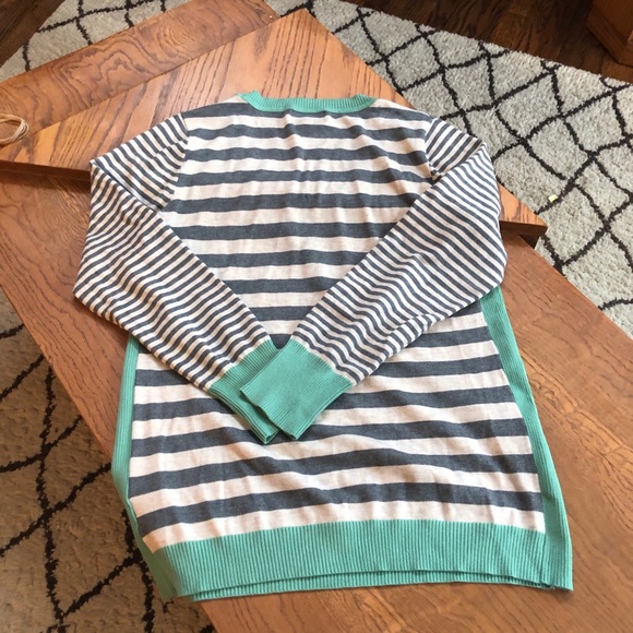 Stripe Sweater - Picture 5 of 6